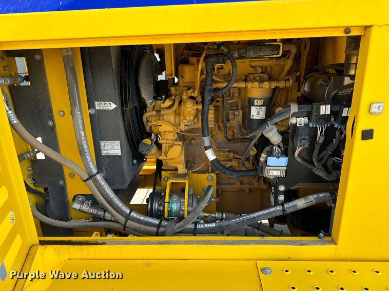 image for item OF9621 Superior Broom SM74C  broom