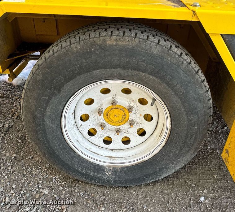 image for item OF9621 Superior Broom SM74C  broom