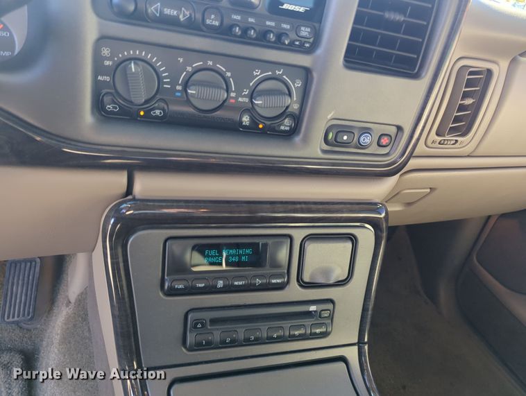 image for item OL9127 2002 GMC Yukon Denali XL  SUV