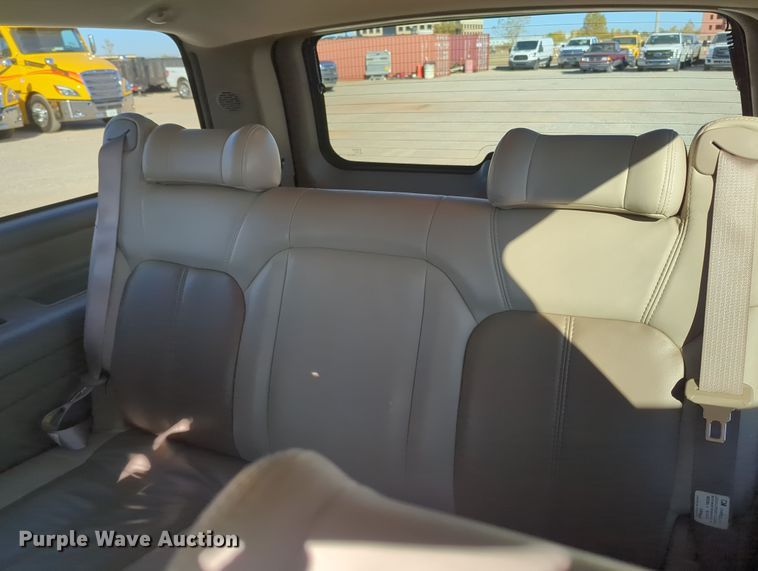 image for item OL9127 2002 GMC Yukon Denali XL  SUV