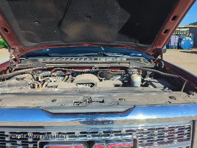 image for item OL9149 2018 GMC Sierra 1500 Denali  Crew Cab pickup truck