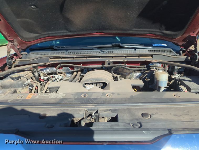 image for item OL9149 2018 GMC Sierra 1500 Denali  Crew Cab pickup truck