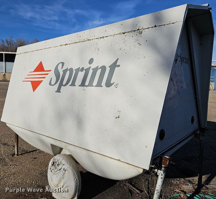 image for item OL9411 Sprint  pay phone trailer