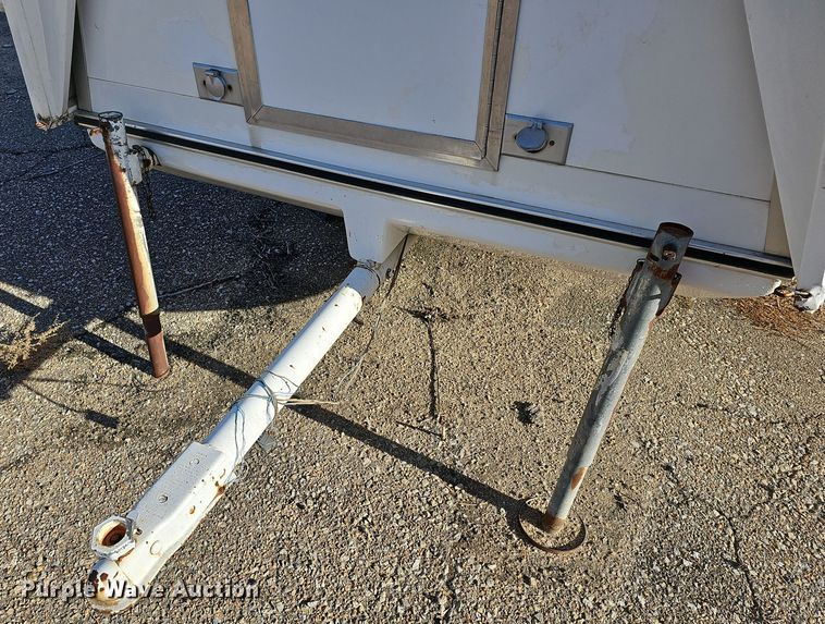 image for item OL9411 Sprint  pay phone trailer