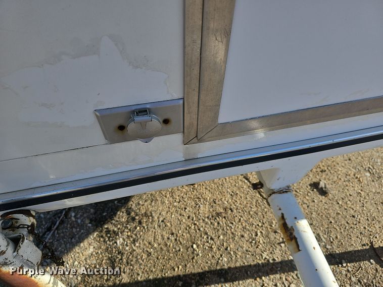 image for item OL9411 Sprint  pay phone trailer