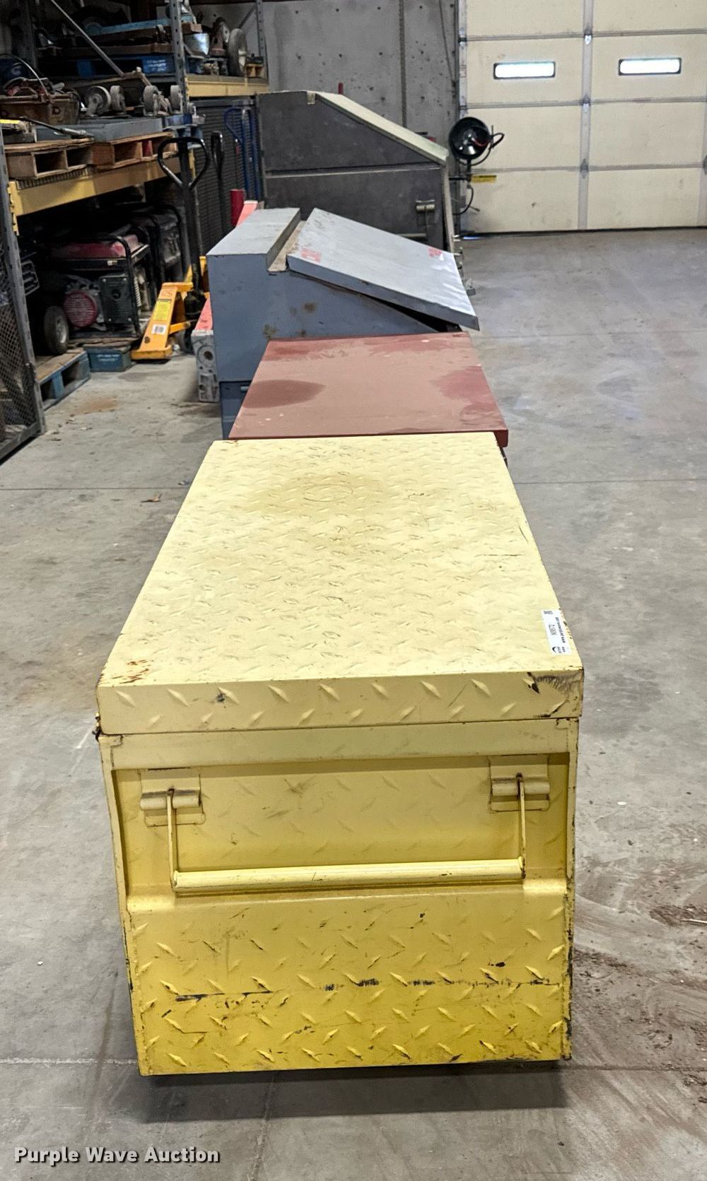 (4) toolboxes in Wichita, KS Item NI9572 sold Purple Wave