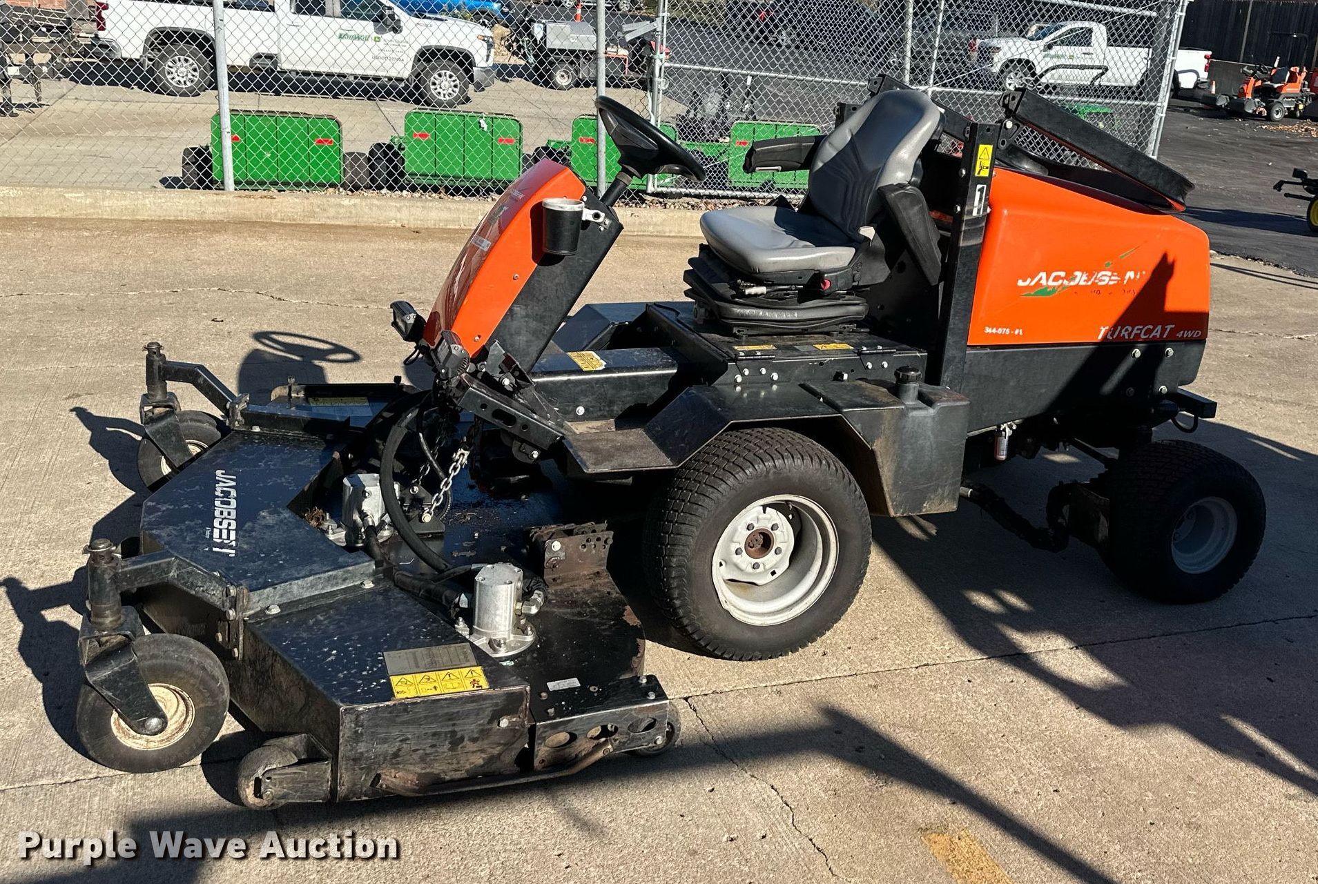 Jacobsen Turfcat lawn mower in Lenexa, KS Item NL9255 for sale