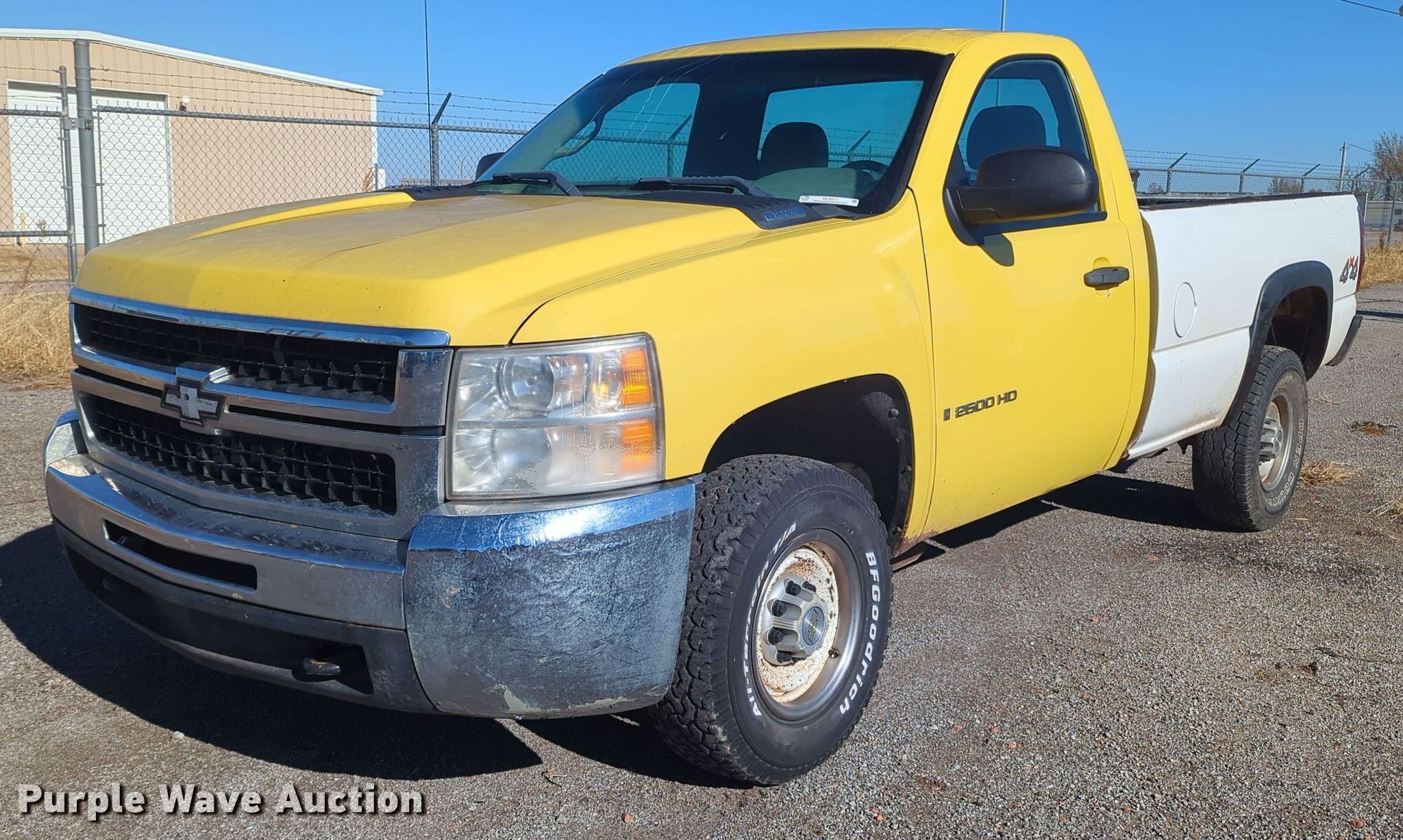 2009 Chevrolet Silverado 2500HD pickup truck in Hinton, OK Item