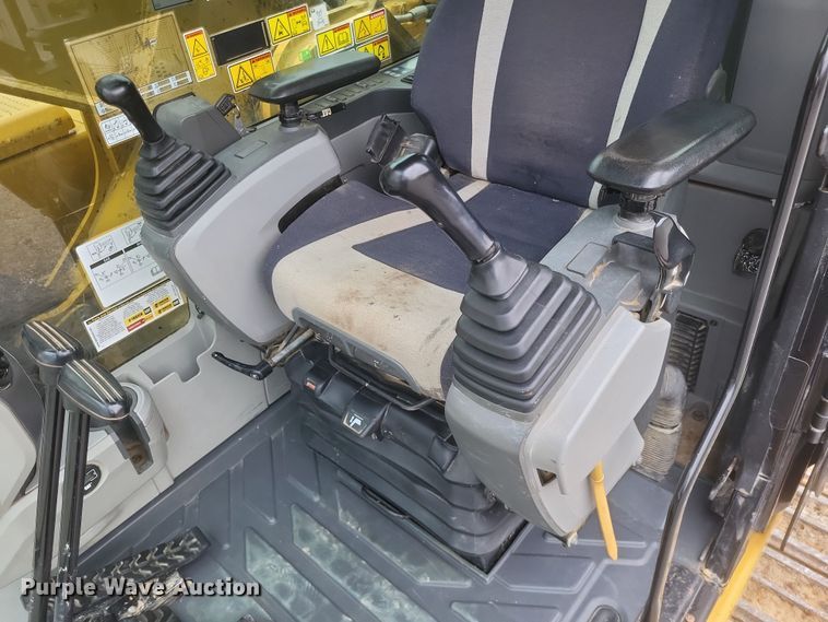 image for item DK1203 2016 Caterpillar 336FL  long reach excavator