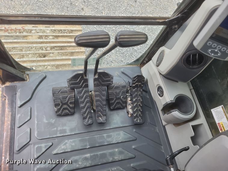 image for item DK1203 2016 Caterpillar 336FL  long reach excavator