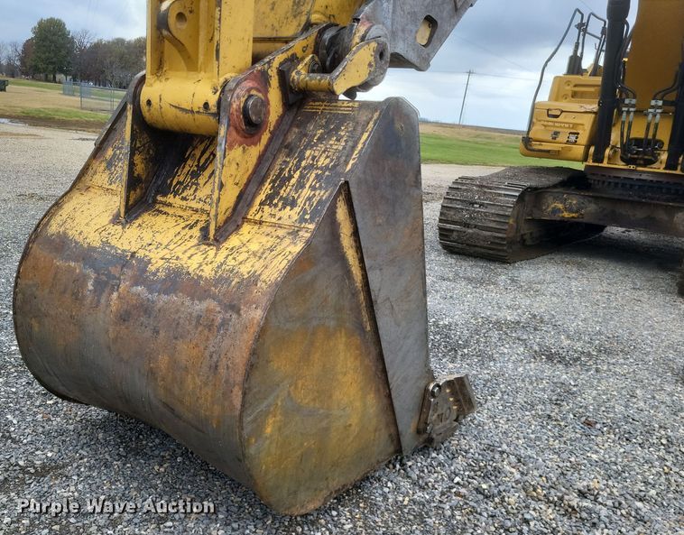 image for item DK1213 2017 Caterpillar 336FL  excavator