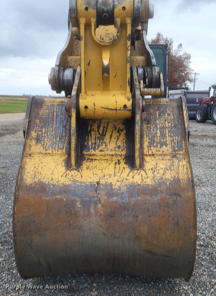image for item DK1213 2017 Caterpillar 336FL  excavator