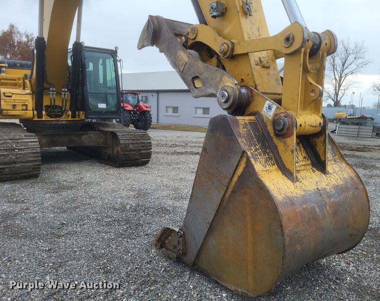 image for item DK1213 2017 Caterpillar 336FL  excavator