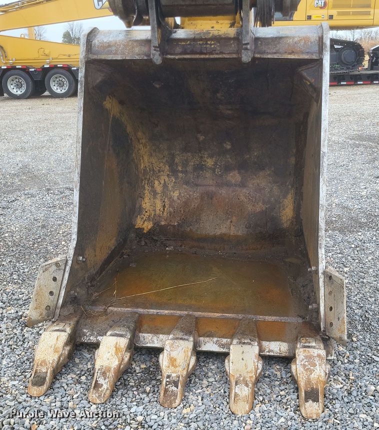 image for item DK1213 2017 Caterpillar 336FL  excavator