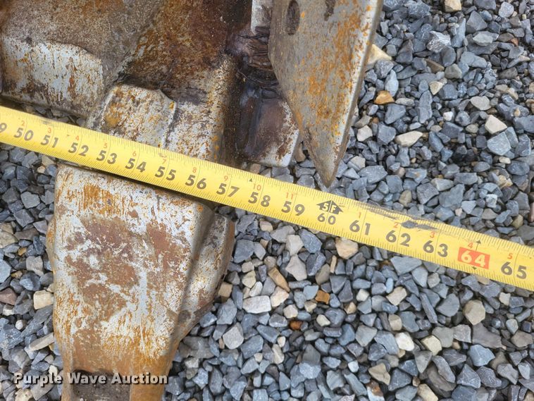 image for item DK1213 2017 Caterpillar 336FL  excavator