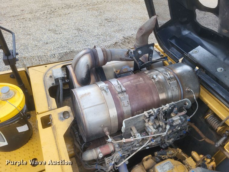 image for item DK1213 2017 Caterpillar 336FL  excavator