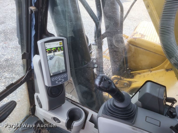 image for item DK1213 2017 Caterpillar 336FL  excavator