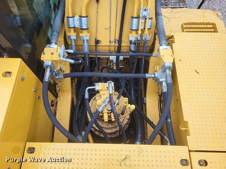 image for item DK1214 2017 Caterpillar 336FL  excavator