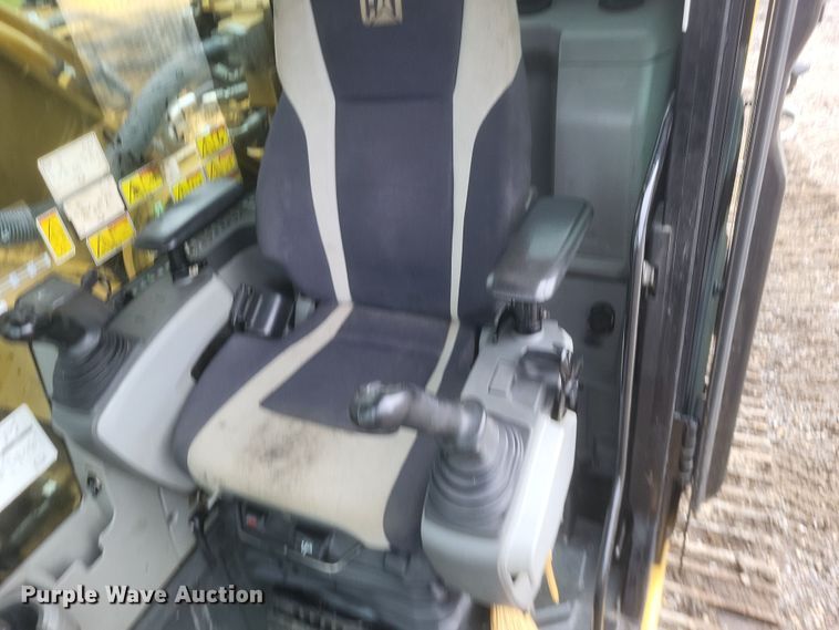 image for item DK1214 2017 Caterpillar 336FL  excavator