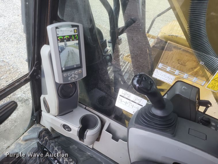 image for item DK1214 2017 Caterpillar 336FL  excavator