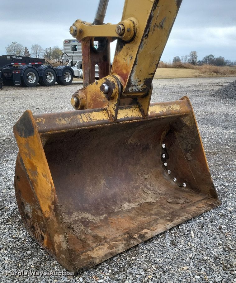 image for item DK1217 2016 Caterpillar 336FL  long reach excavator
