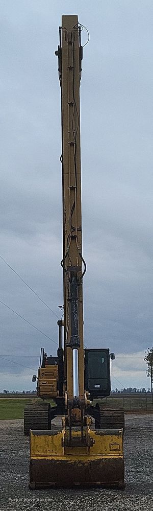 image for item DK1218 2016 Caterpillar 352FL  long reach excavator