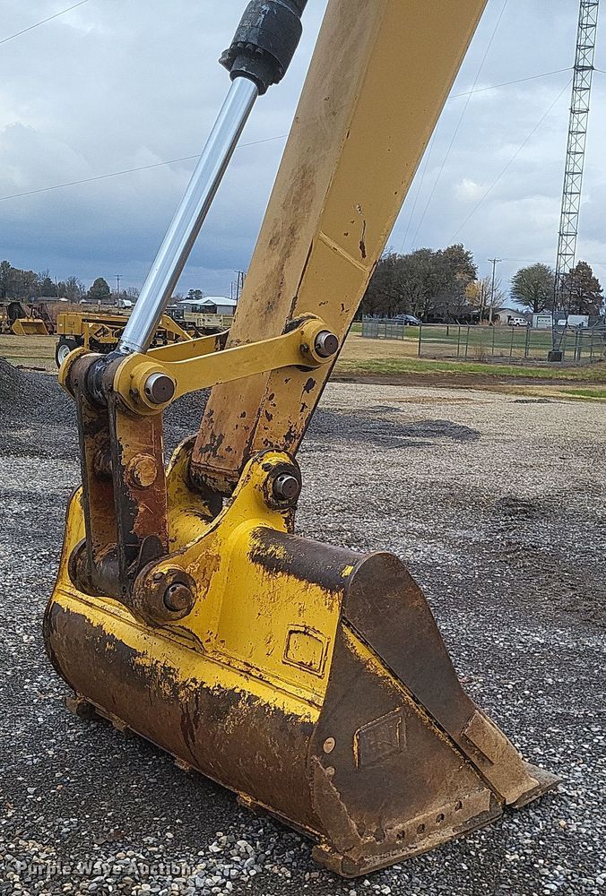 image for item DK1218 2016 Caterpillar 352FL  long reach excavator