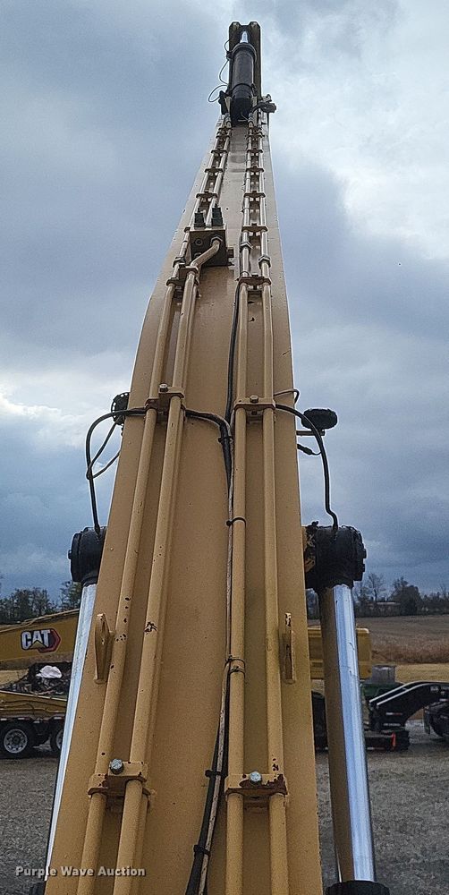 image for item DK1218 2016 Caterpillar 352FL  long reach excavator