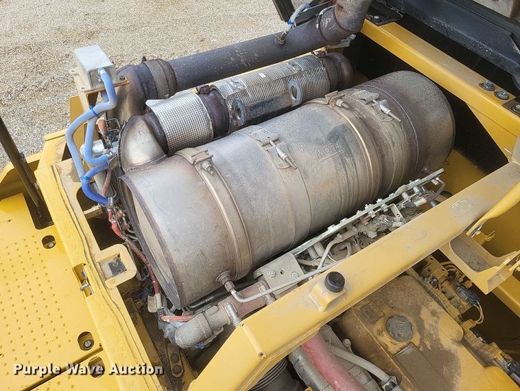 image for item DK1218 2016 Caterpillar 352FL  long reach excavator