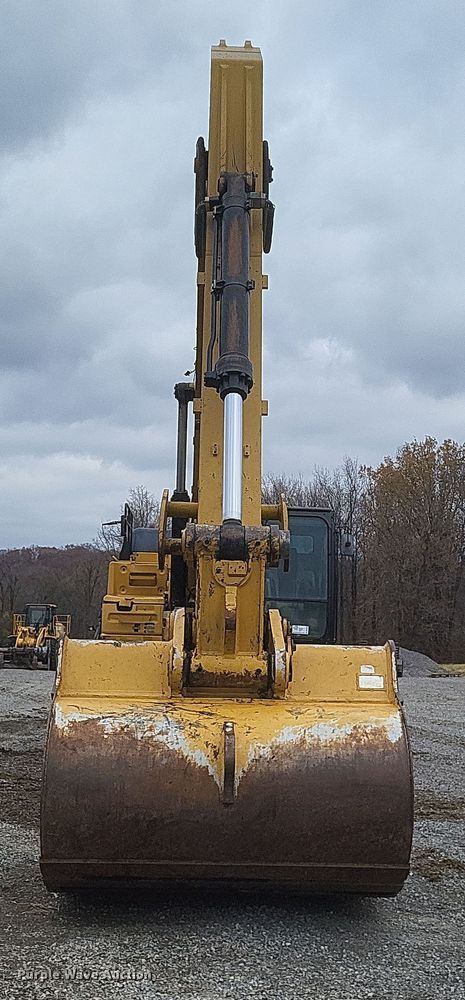 image for item DK1225 2016 Caterpillar 349FL  excavator