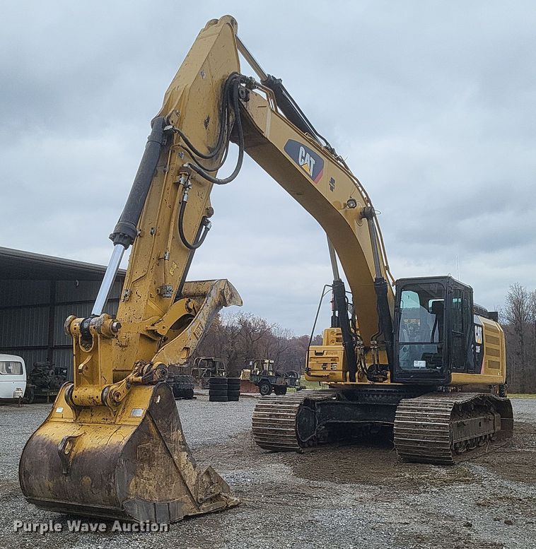image for item DK1227 2017 Caterpillar 336FL  excavator