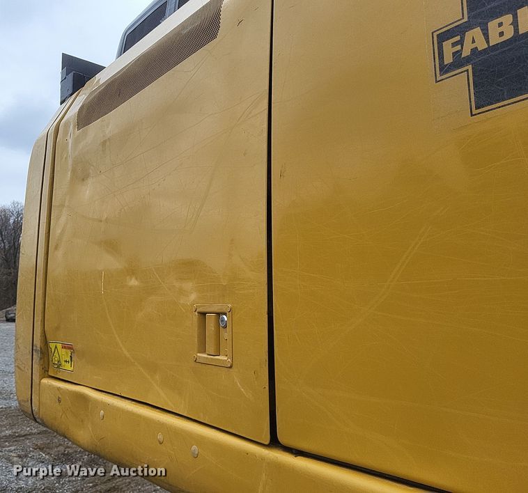 image for item DK1227 2017 Caterpillar 336FL  excavator