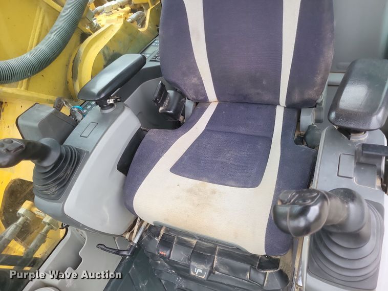 image for item DK1227 2017 Caterpillar 336FL  excavator