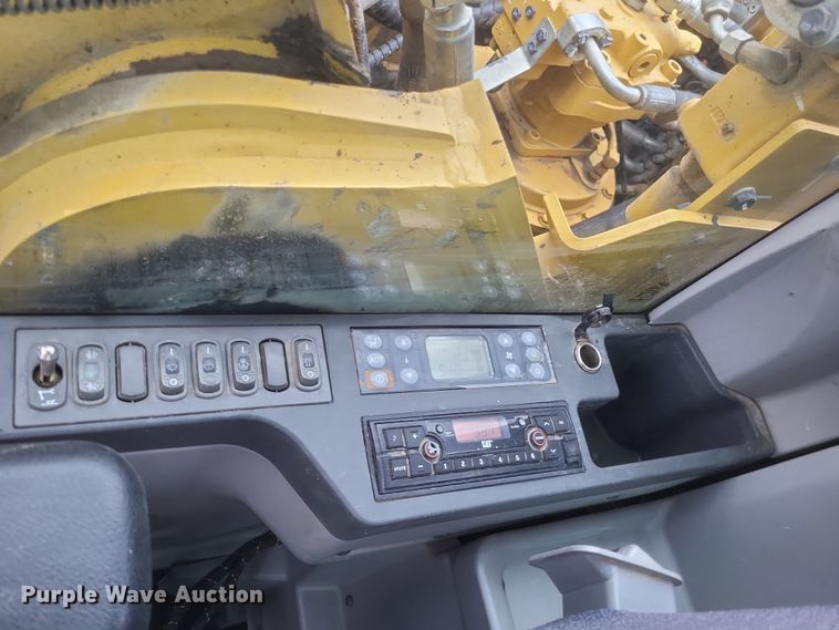 image for item DK1227 2017 Caterpillar 336FL  excavator