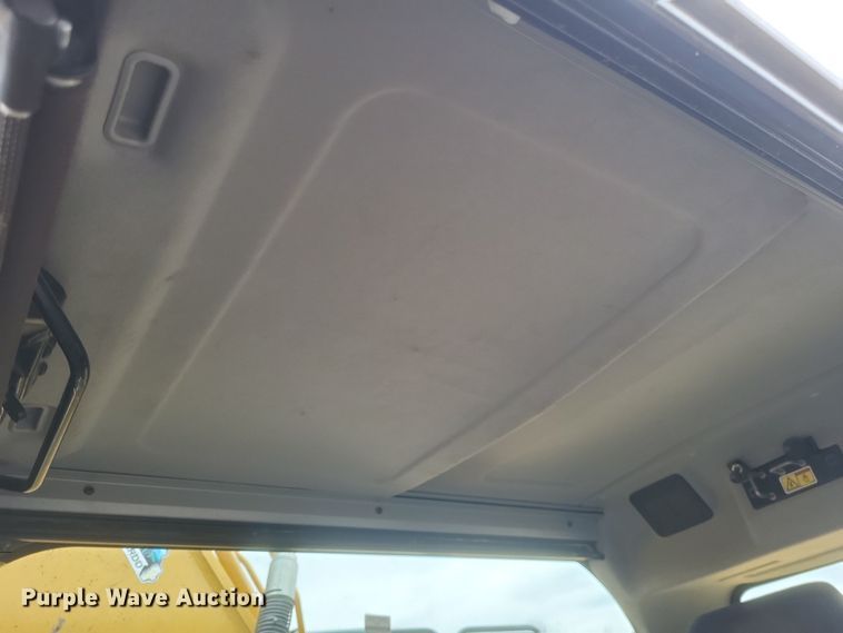 image for item DK1227 2017 Caterpillar 336FL  excavator