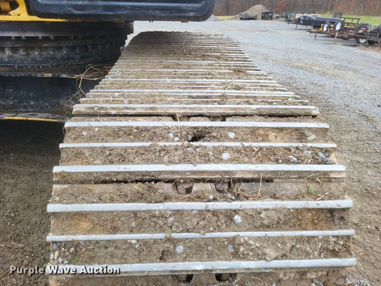 image for item DK1227 2017 Caterpillar 336FL  excavator