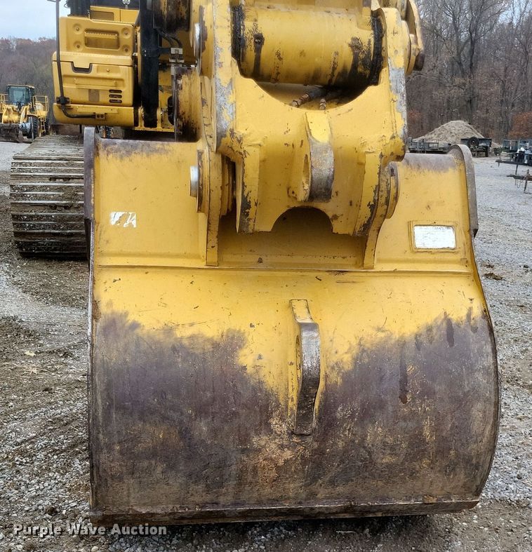 image for item DK1228 2017 Caterpillar 336FL  excavator