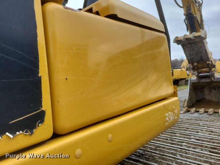 image for item DK1228 2017 Caterpillar 336FL  excavator