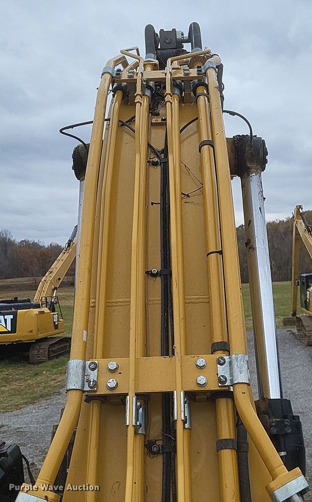 image for item DK1228 2017 Caterpillar 336FL  excavator