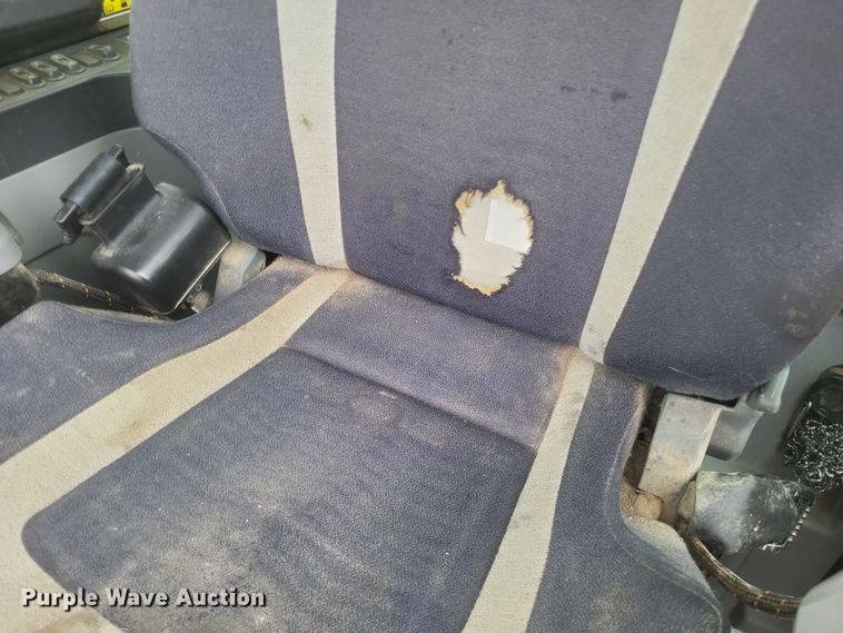 image for item DK1228 2017 Caterpillar 336FL  excavator