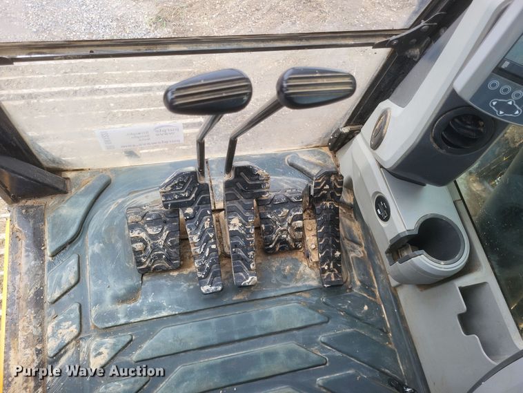 image for item DK1228 2017 Caterpillar 336FL  excavator