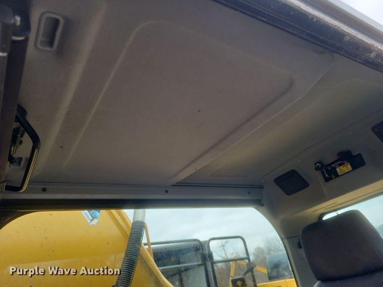 image for item DK1228 2017 Caterpillar 336FL  excavator