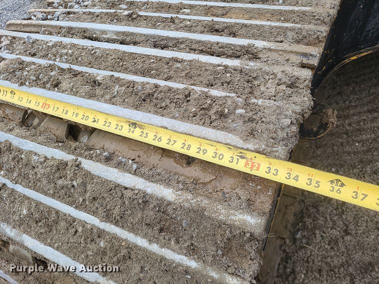 image for item DK1228 2017 Caterpillar 336FL  excavator