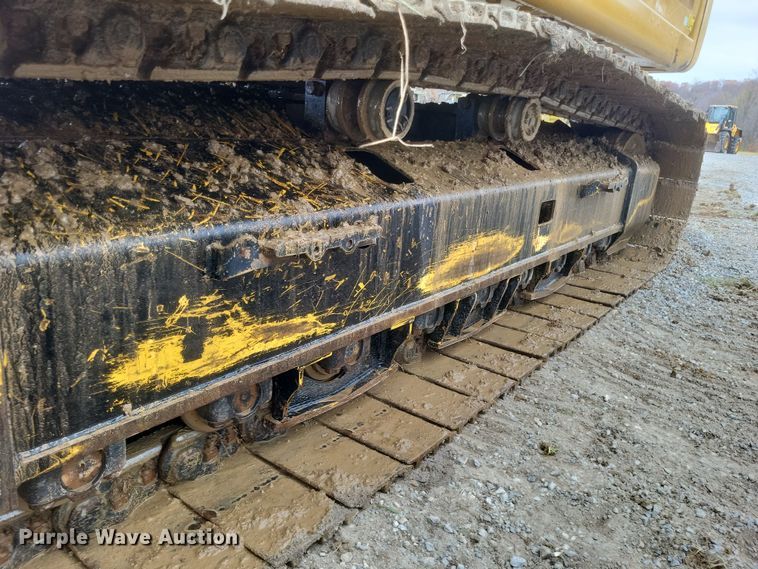 image for item DK1228 2017 Caterpillar 336FL  excavator