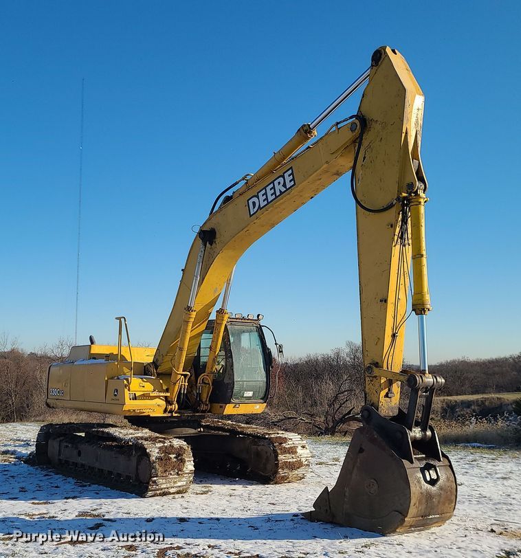image for item DK4142 2004 John Deere 330C LC  excavator