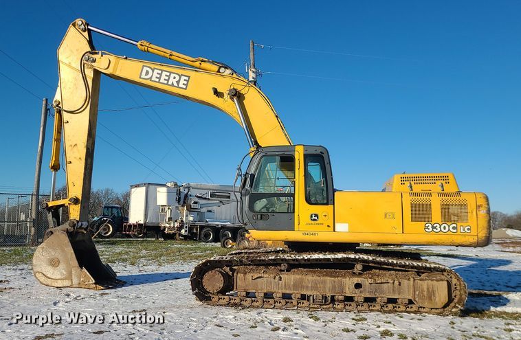 image for item DK4142 2004 John Deere 330C LC  excavator