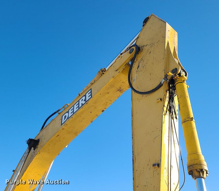 image for item DK4142 2004 John Deere 330C LC  excavator