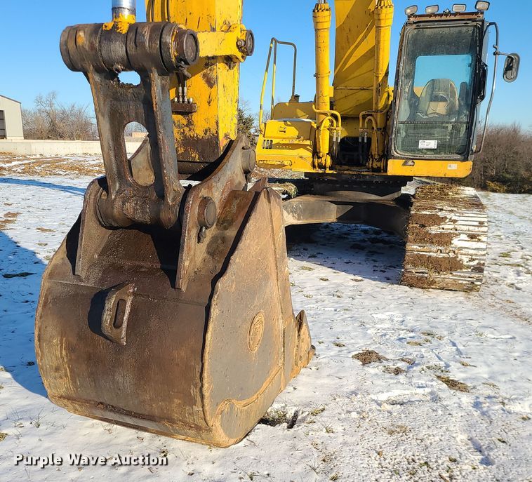 image for item DK4142 2004 John Deere 330C LC  excavator
