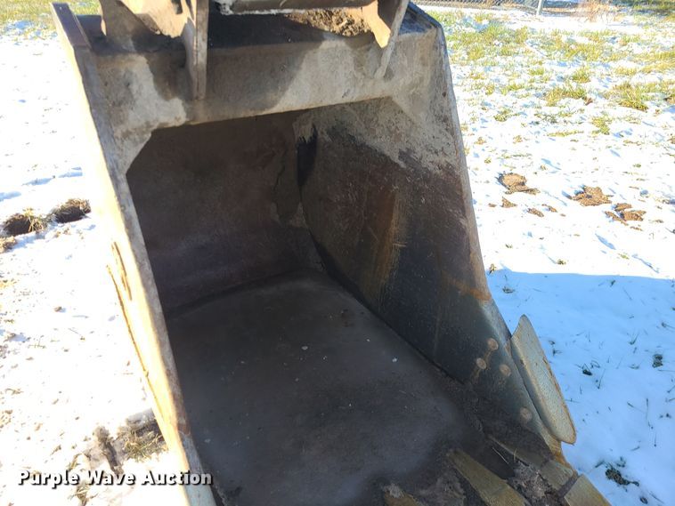 image for item DK4142 2004 John Deere 330C LC  excavator