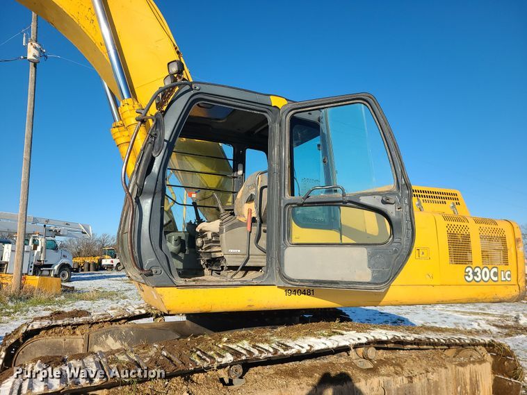image for item DK4142 2004 John Deere 330C LC  excavator